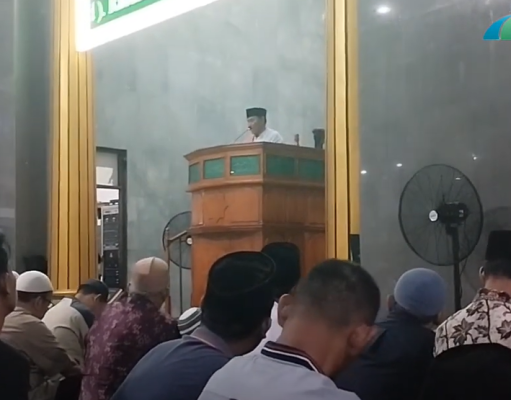 Suasana Malam Pertama Tarawih Ramadhan 1444 H di Salah Satu Masjid Terindah di Indonesia